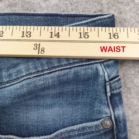 Lucky Brand Jeans Mens 33x30 Blue 363 Vintage Straight Classic Denim Medium Wash - Picture 3 of 12